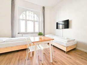 RAJ Living - Studio Wohnungen - 15 Min zur Messe DUS